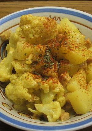 カリフラワーとポテトのカレーミルク煮-レシピのメイン写真