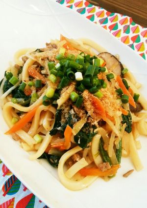 かつお香る！野菜もりもり焼きうどん♡-レシピのメイン写真