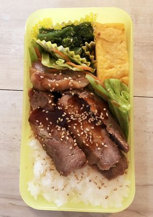 一石二鳥☆柚味噌塩麹焼肉弁当と☆晩御飯♪-レシピのメイン写真