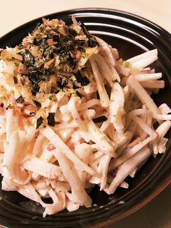大根消費に大根サラダ、梅マヨポン!!-レシピのメイン写真