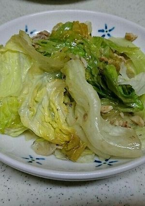 簡単・レタスとオイルサーディン炒め-レシピのメイン写真