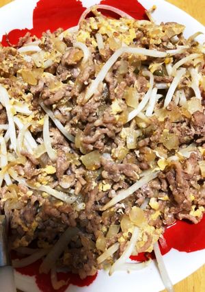 簡単。時短ひき肉ともやしの甘辛炒め-レシピのメイン写真