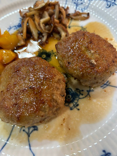 レンコン和風ハンバーグ⭐︎きのこバター風味-レシピのメイン写真
