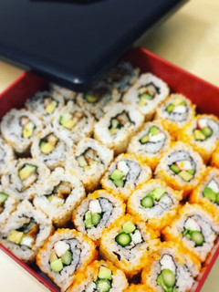 簡単!裏巻きカリフォルニア巻き!-レシピのメイン写真