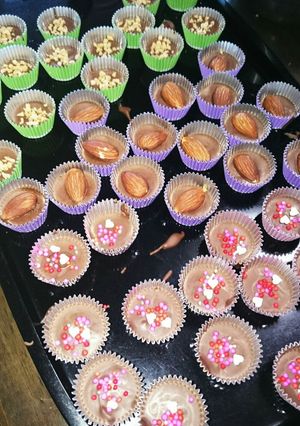 友チョコに♪簡単カップチョコレート-レシピのメイン写真