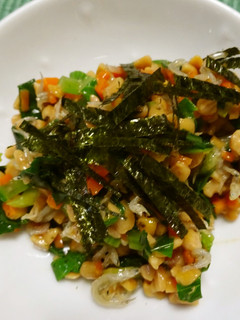 保育所で人気!野菜としらすの納豆和え-レシピのメイン写真