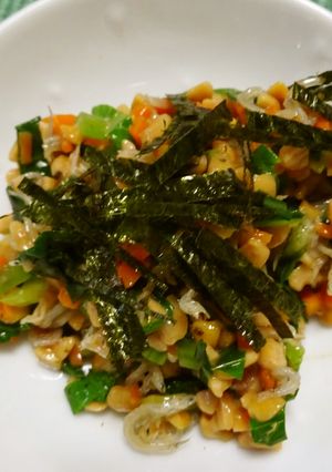 保育所で人気!野菜としらすの納豆和え-レシピのメイン写真