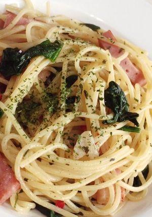 ほうれん草とベーコンのペペロンチーノ♪-レシピのメイン写真