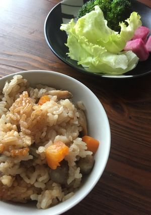 醤油麹だけ？！鶏ごぼう☆炊き込みごはん-レシピのメイン写真