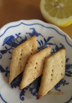 レモン皮入♪はちみつレモン味噌クラッカー-レシピのメイン写真