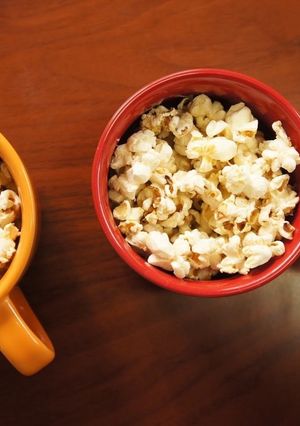 塩バターポップコーン 簡単おやつ-レシピのメイン写真