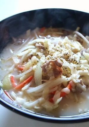 チーズがとろ～り♪とんこつラーメン-レシピのメイン写真
