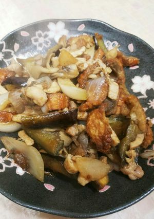 すぐでき！油麩と茄子・玉ねぎのうま炒め煮-レシピのメイン写真