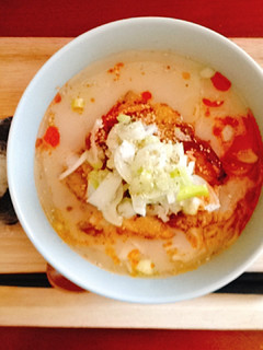 豚キムチピリ辛豚骨ラーメン-レシピのメイン写真