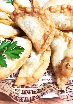 餃子の皮で包み揚げ2種（アボカド・納豆）-レシピのメイン写真
