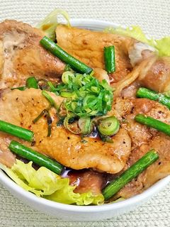 簡単!かば焼のタレで作る豚丼-レシピのメイン写真