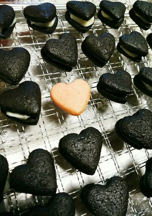 ほろ苦ブラッククッキーのチョコサンド-レシピのメイン写真
