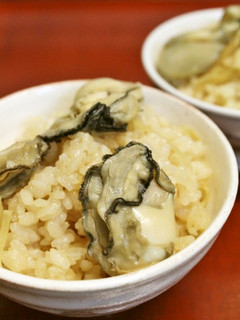 夕おもてなし♪生姜がピリッ!旬な牡蠣ご飯-レシピのメイン写真