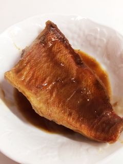 簡単!フライパンで冷凍赤魚の煮付け-レシピのメイン写真