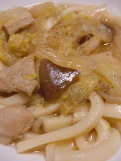 生姜でぽかぽか♡ 煮込みうどん-レシピのメイン写真