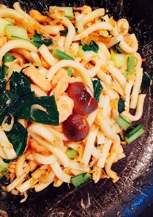 オキアミ入りサーモン焼うどん-レシピのメイン写真