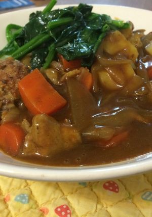 ハンバーグほうれん草のスタミナカレー-レシピのメイン写真
