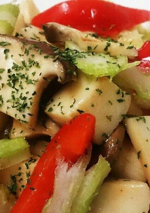 簡単マリネ風ホットサラダ☆主役のエリンギ-レシピのメイン写真