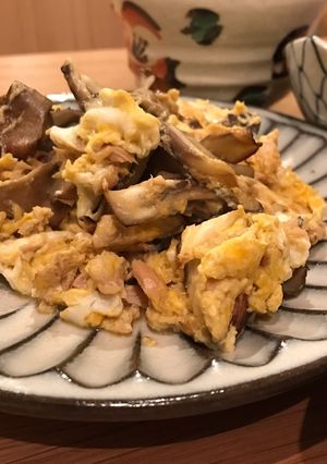 まいたけとツナのスクランブルエッグ-レシピのメイン写真
