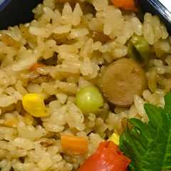 รูปของ 簡単カレーピラフ★炊き込みご飯