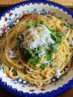 ボウルで和えるしらすと梅のパスタ-レシピのメイン写真