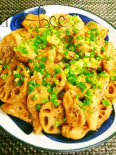節約♡やわらかむね肉と蓮根の旨味噌炒め-レシピのメイン写真