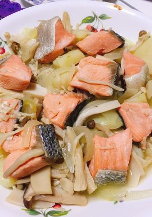 塩鮭★野菜ときのこのバター蒸し-レシピのメイン写真
