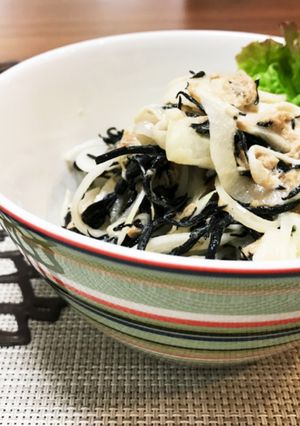 新玉ねぎとひじきのサラダ♫-レシピのメイン写真