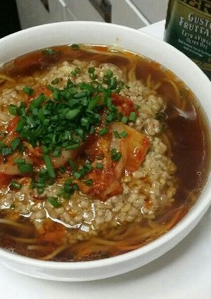 ピリ辛☆醤油ラーメンで肉そば！！-レシピのメイン写真