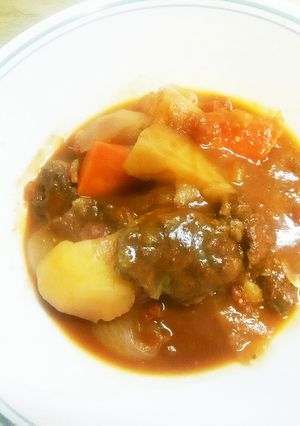 炊飯器任せDEほろほろビーフシチュー♪-レシピのメイン写真