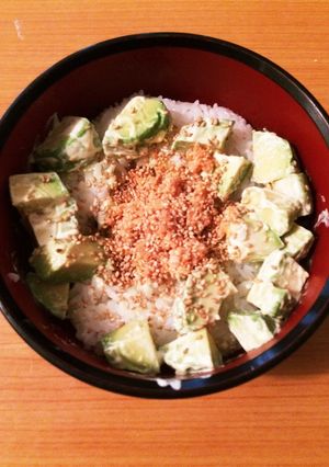 鮭とアボカド丼-レシピのメイン写真