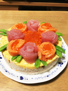 ちらし寿司の素で寿司ケーキ-レシピのメイン写真