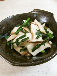 エリンギとニラの和え物-レシピのメイン写真