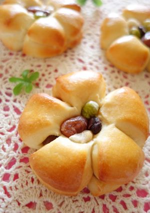 豆腐と塩麹で作るお花の豆パン-レシピのメイン写真