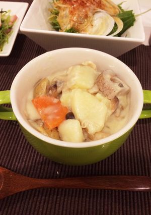 ご飯に合う！新じゃがと鶏肉のクリーム煮-レシピのメイン写真