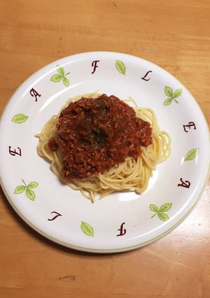 食べ過ぎちゃう美味しさ♡ミートソーススパ-レシピのメイン写真