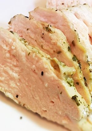 炊飯器で簡単時短！しっとりハーブチキン-レシピのメイン写真