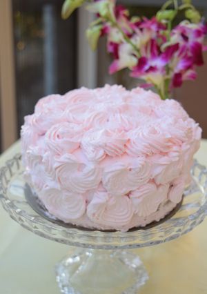 薔薇ケーキ❁チョコスポンジ＆いちごムース-レシピのメイン写真