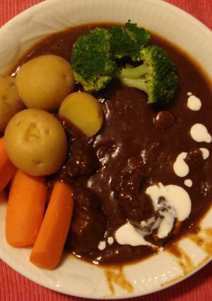 お肉たっぷり♪ビーフシチュー！-レシピのメイン写真