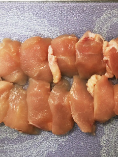 私の*鶏むね肉の切り方*〜削ぎ切り-レシピのメイン写真