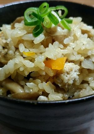 簡単～！鶏とごぼうときのこの炊き込みご飯-レシピのメイン写真
