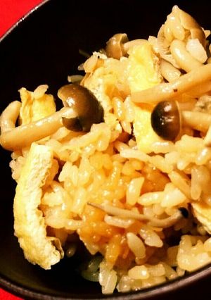 油揚げとシメジの炊き込みご飯-レシピのメイン写真