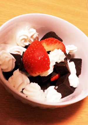 バレンタインチョコリメイク☆チョコパフェ-レシピのメイン写真