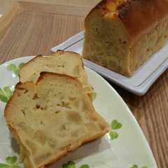 รูปของ 砂糖なし♪はちみつりんごパウンドケーキ。