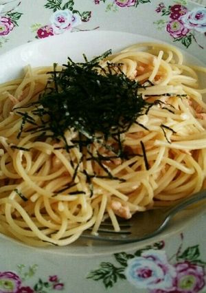 めんつゆで！鮭フレークと粉チーズのパスタ-レシピのメイン写真